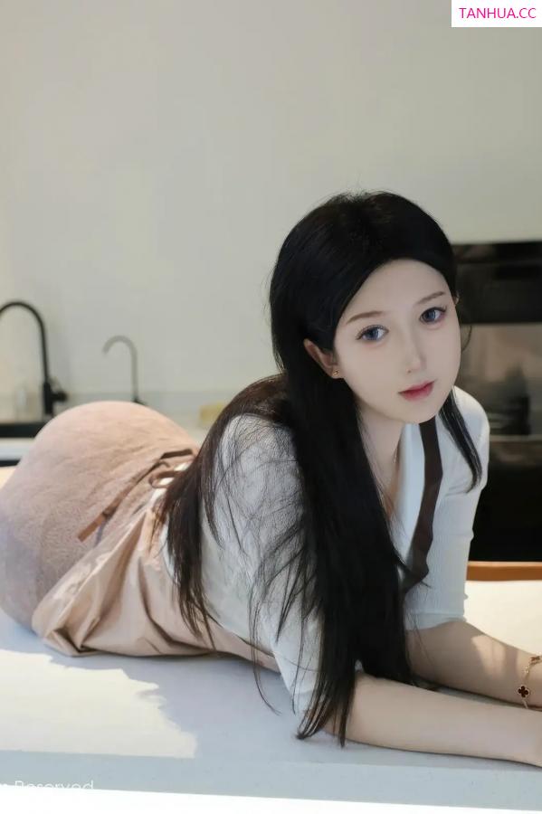   [XiuRen]高清写真图 2026.01.08 No.11207 奶思兔 黑色情趣内衣第36张图片